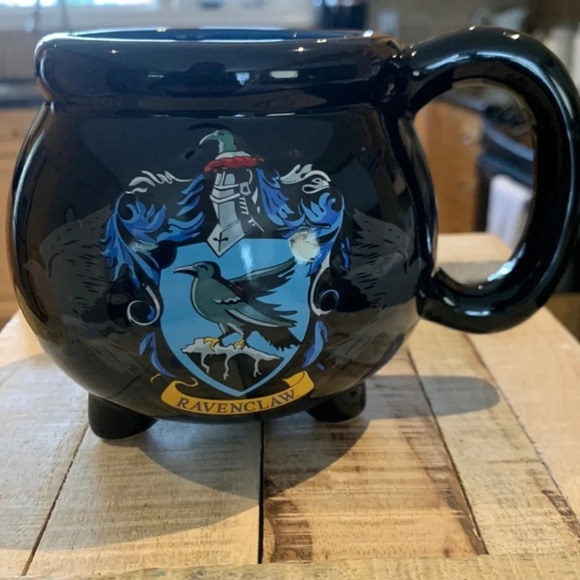 Harry Potter House Ravenclaw Crest Cauldron Ceramic 3D Sculpted Mug, 20 oz. - Picture 2 of 6
